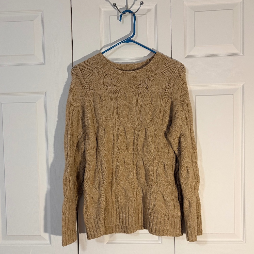 🧶 American Eagle Tan Cable-Knit Sweater | Size S